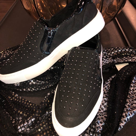 🔥SALE🔥BLACK STUDDED LOAFER - Picture 7 of 8